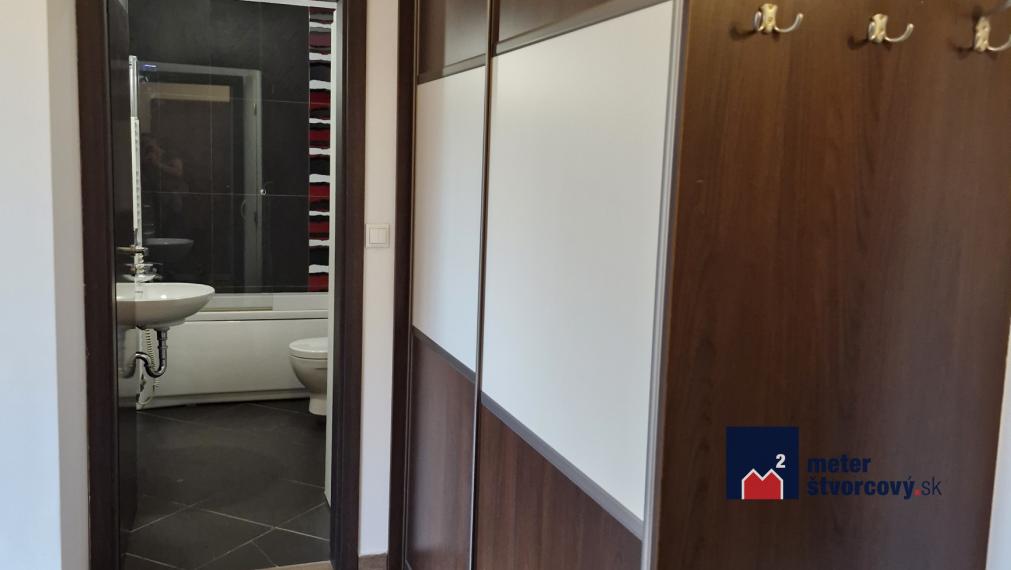 Prenájom 2-izb. bytu v úplnom centre mesta 40 m2 | centrum