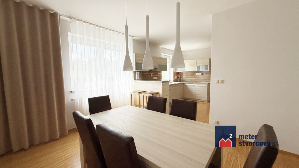 Predaj rodinnej vily s krásnou záhradou 1250 m2 | Stránske | Rajecké Teplice