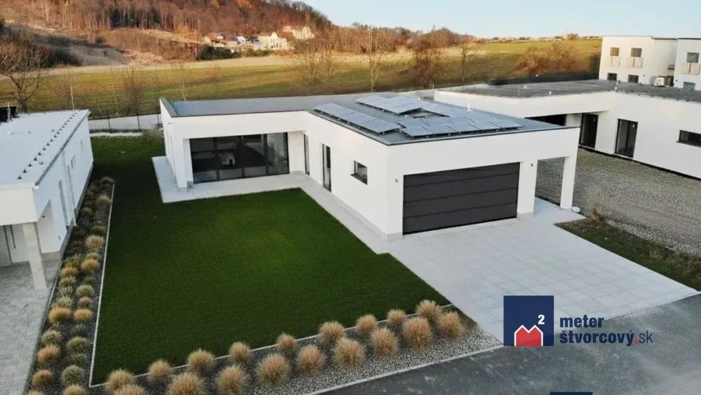Novostavba 4-izb. bungalovu | dvojgaráž | Teplička | 774 m2