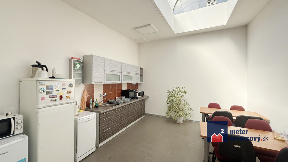 Priemyselný areál na Kamennej ulici | Žilina | 11.200 m2