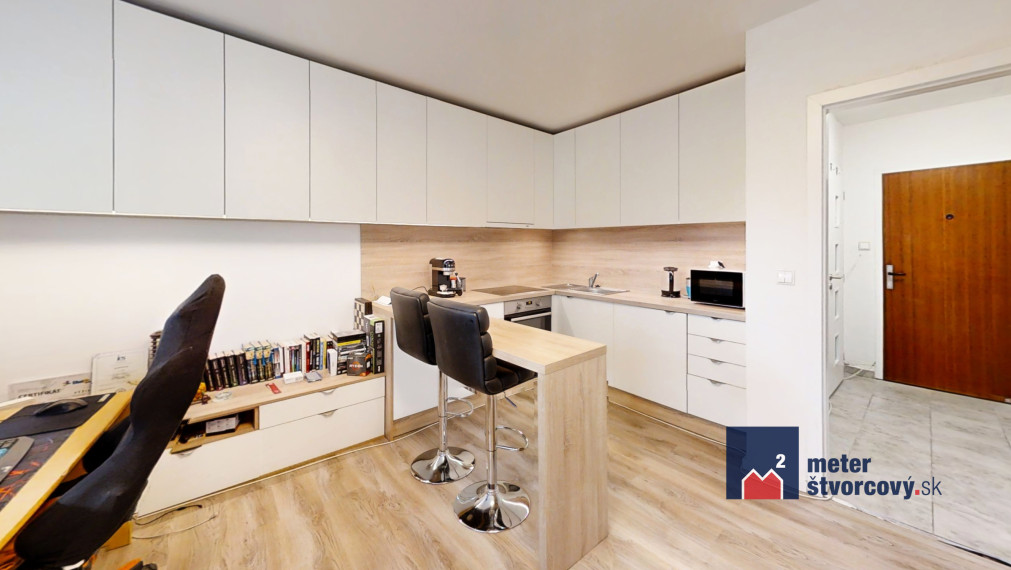 Na predaj kompletne zrekonštruovaná garsónka s lodžiou – Žilina, Bôrik