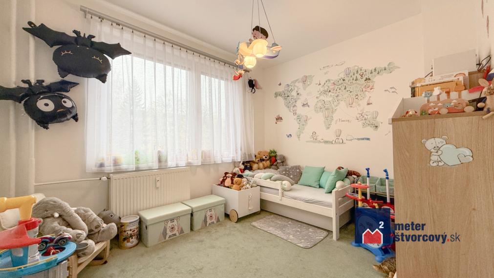 REZERVOVANÉ: Vkusne zrekonštruovaný 3+kk | 68 m2 | 2x šatník | loggia