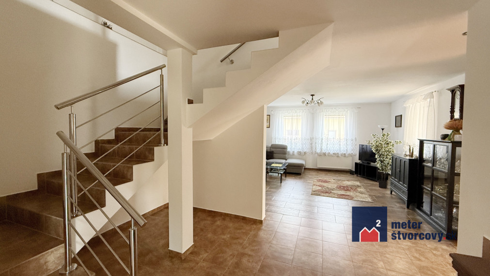 5-izb. RD Mojš s krásnym pozemkom a veľkým humnom | 750 m2