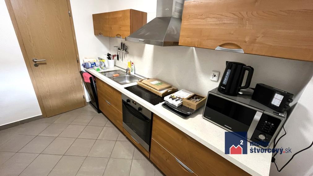 Prenájom 2 izbový byt -Martin-centrum, byt.dom Átrium (75m2)