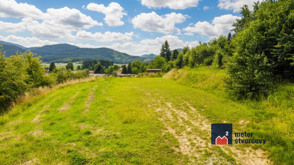 Stavebný pozemok na rodinný dom | 825 m2 | Višňové