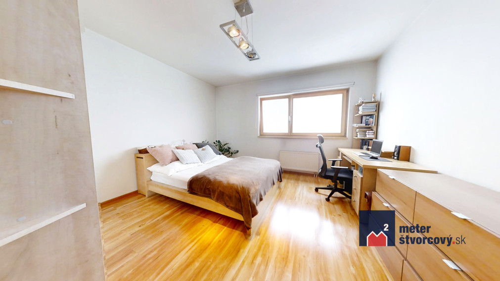 Predaj: 2 izbový byt Europalace, Žilina-Vlčince