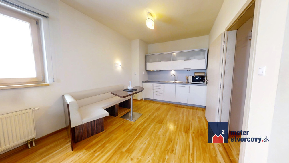 Predaj: 2 izbový byt Europalace, Žilina-Vlčince