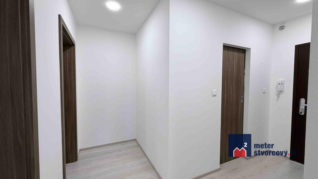 Prenájom 2 izbového bytu v centre Žiliny