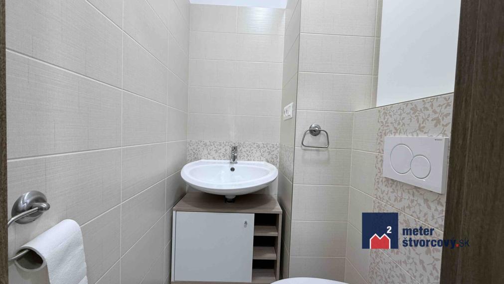 Prenájom 2 izbového bytu v centre Žiliny