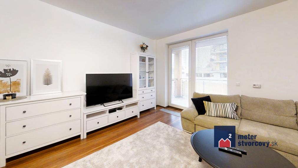 Prenájom kompletne zariadený 2 izb. byt s terasou, 3*STAR Bôrik, Žilina