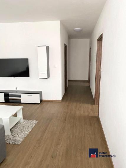 Predaj: NOVOSTAVBA 3 izbový byt s balkónom a 2 parkovacími miestami - Maršová-Rašov