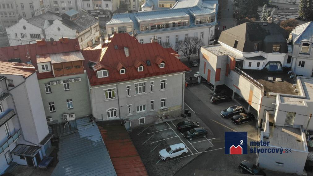 Súbor komerčných budov s parkovaním v úplnom centre Žiliny | 1581 m2