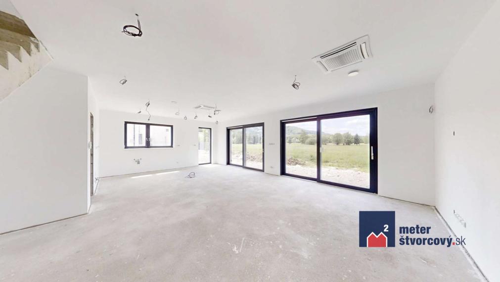 Novostavba 5-izbová vila, 175m2, Považský Chlmec - ZA