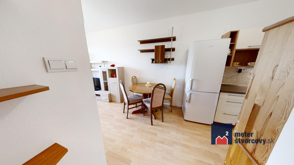 Prenájom 2-izb. bytu v rezidencii Kastor blízko lesoparku 41 m2, zariadený