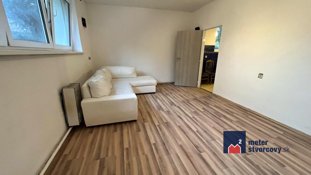 Predaj: 1 izbový byt Dolný Hričov
