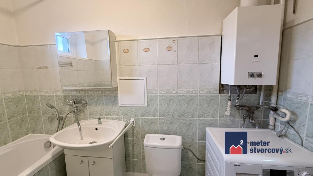 2 izbový byt Hollého, Žilina