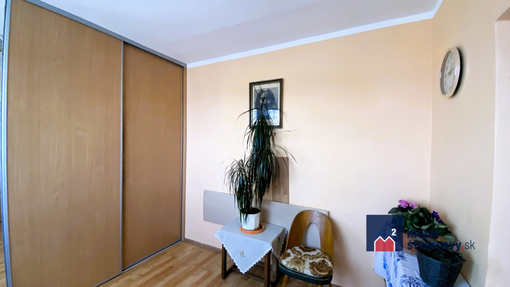 Prenájom slnečného 2-izbového bytu, 55 m², Žilina – Bajzova ulica