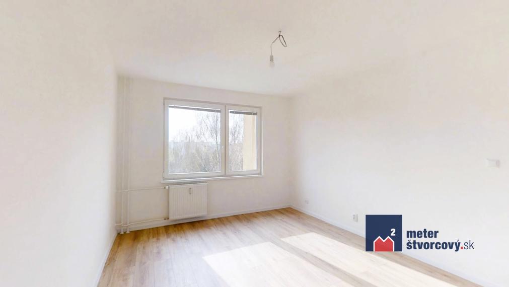 Moderný 2-izbový byt po kompletnej rekonštrukcii, Žilina – Vlčince