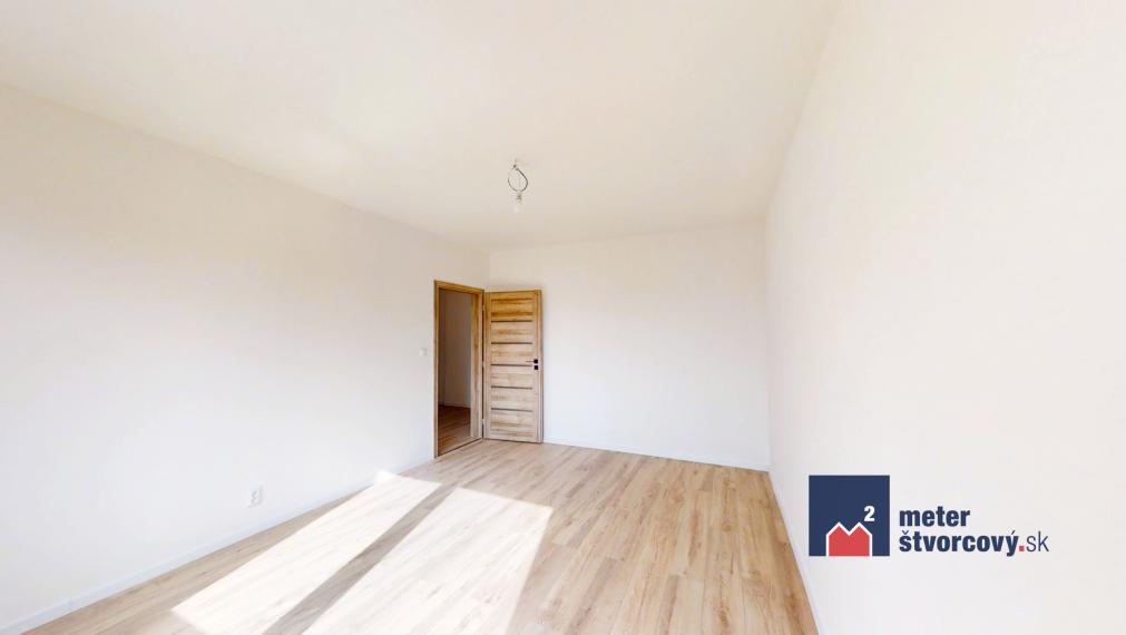 Moderný 2-izbový byt po kompletnej rekonštrukcii, Žilina – Vlčince