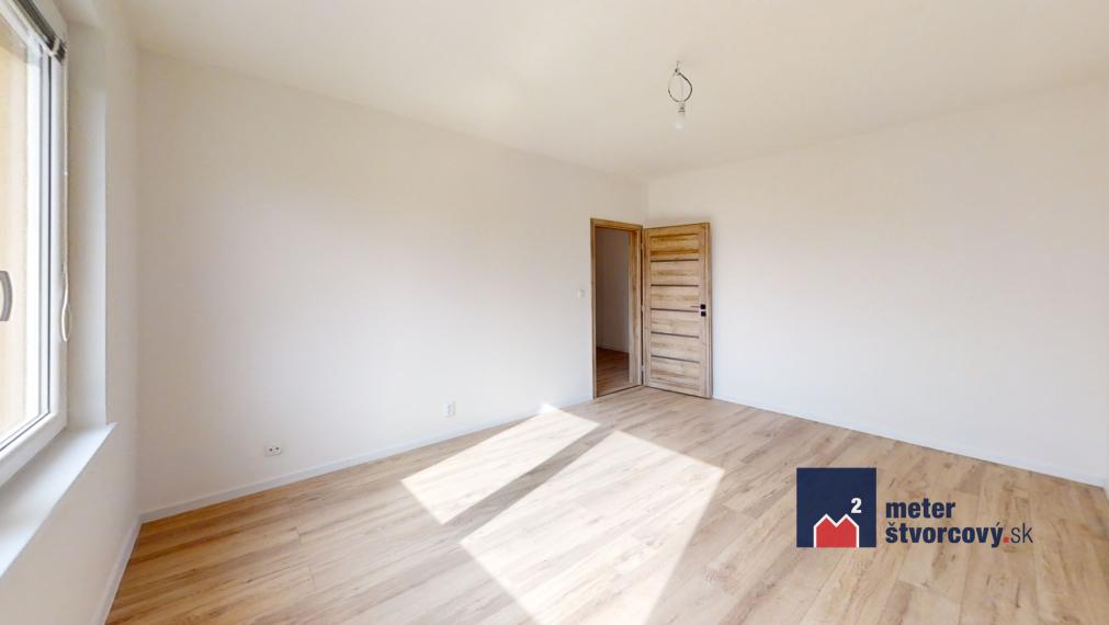 Moderný 2-izbový byt po kompletnej rekonštrukcii, Žilina – Vlčince