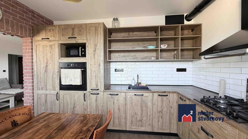 REZERVOVANÉ: 3 izbový byt A. Bernoláka, Žilina