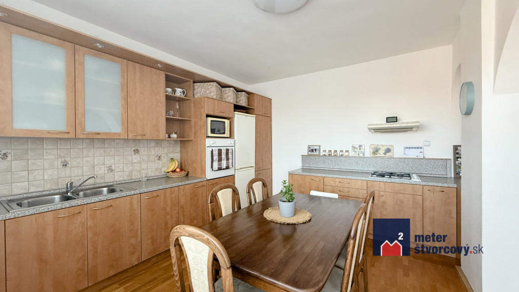 NOVINKA | Budatín | 297 m2 | radovka z r. 2000