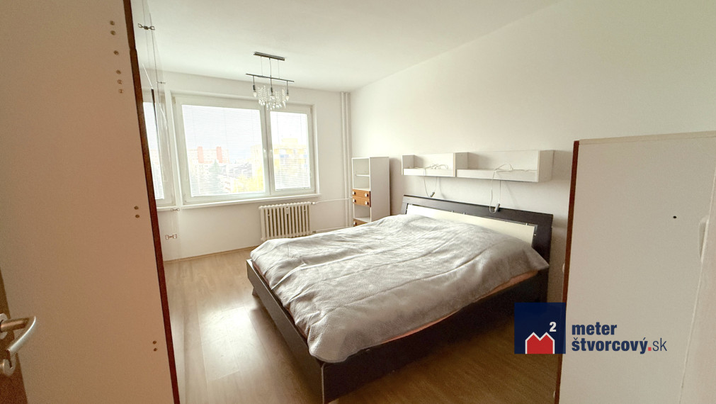 Prenájom 2i | Pittsburgská ul. | 58 m2 | zariadený