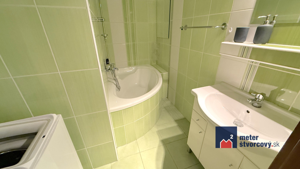 Prenájom 2i | Pittsburgská ul. | 58 m2 | zariadený