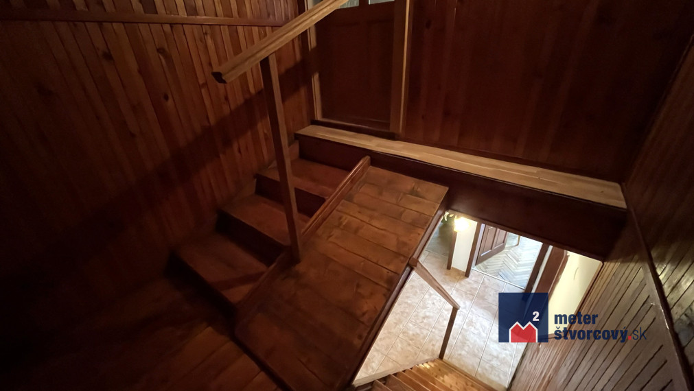 Predaj: Rodinný dom s pozemkom 3.429 m2 - Veľké Rovné