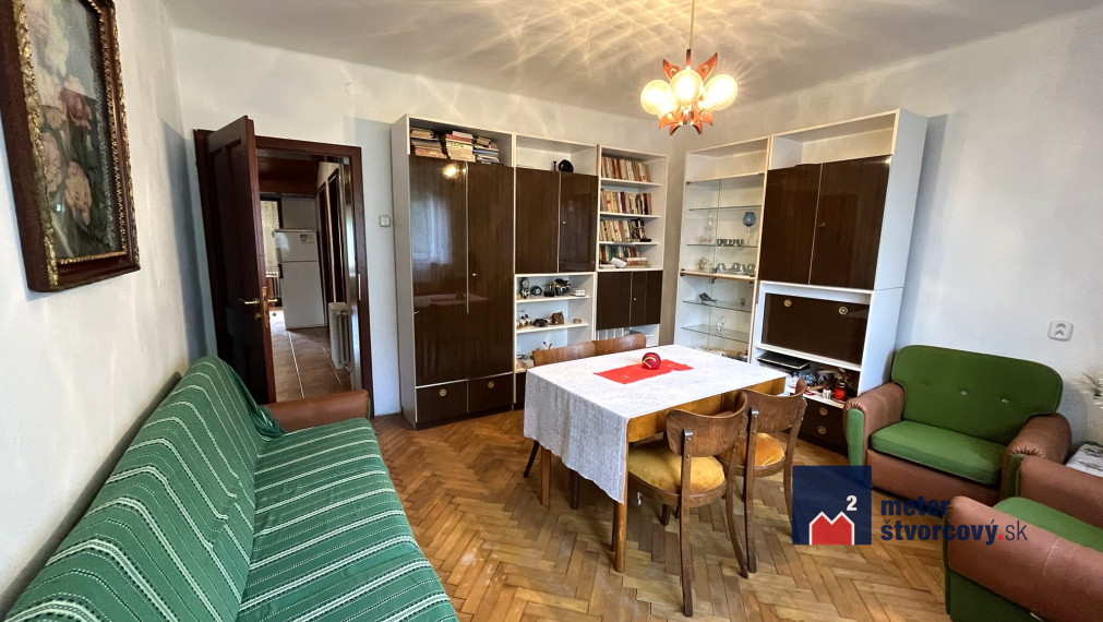 Predaj: Rodinný dom s pozemkom 3.429 m2 - Veľké Rovné