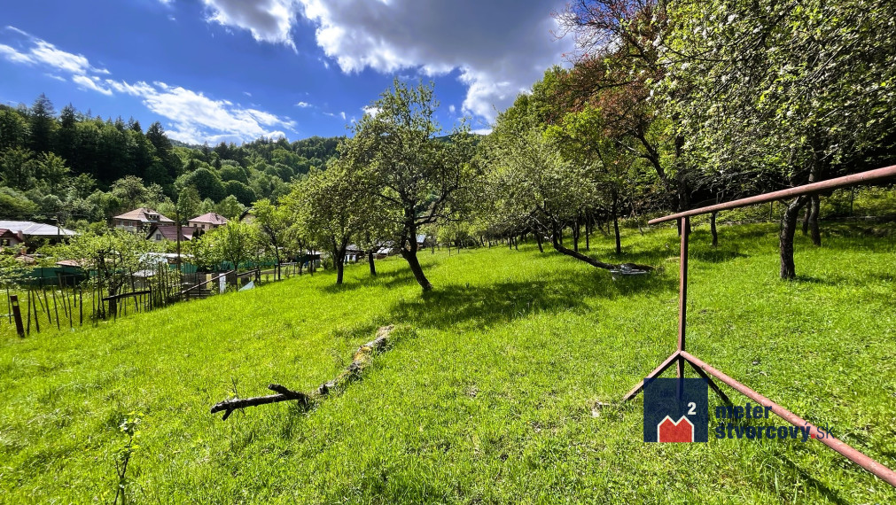 Predaj: Rodinný dom s pozemkom 3.429 m2 - Veľké Rovné