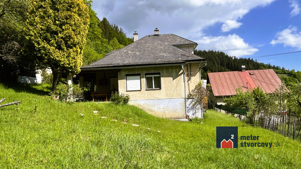 Predaj: Rodinný dom s pozemkom 3.429 m2 - Veľké Rovné