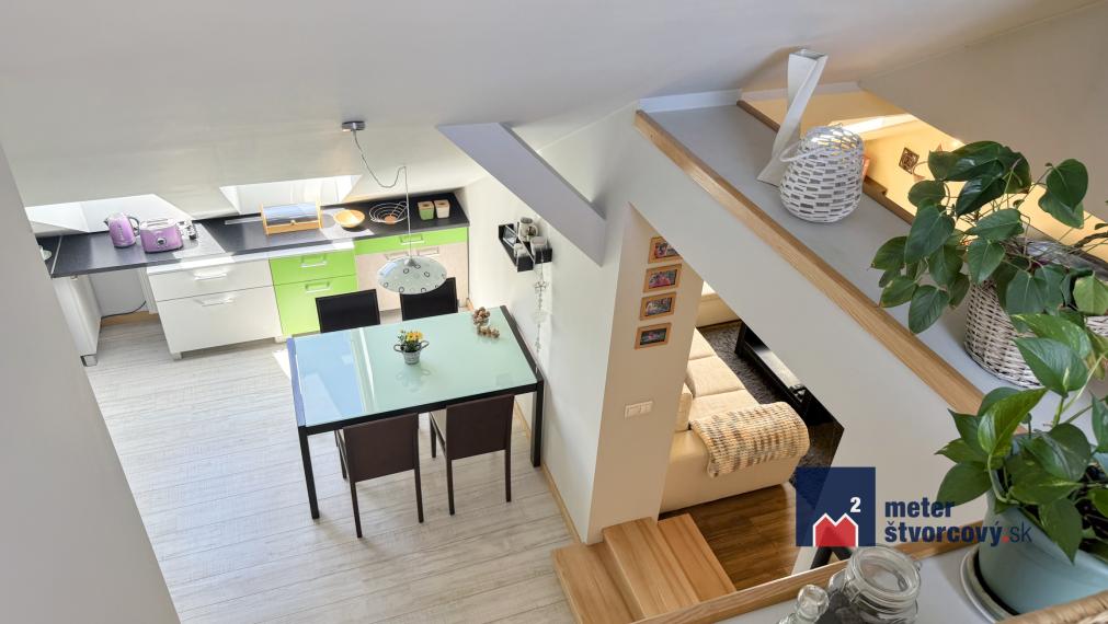 PRIPRAVUJEME: Podkrovný 3-izb. blízko centra | 132 m2 | krásna terasa