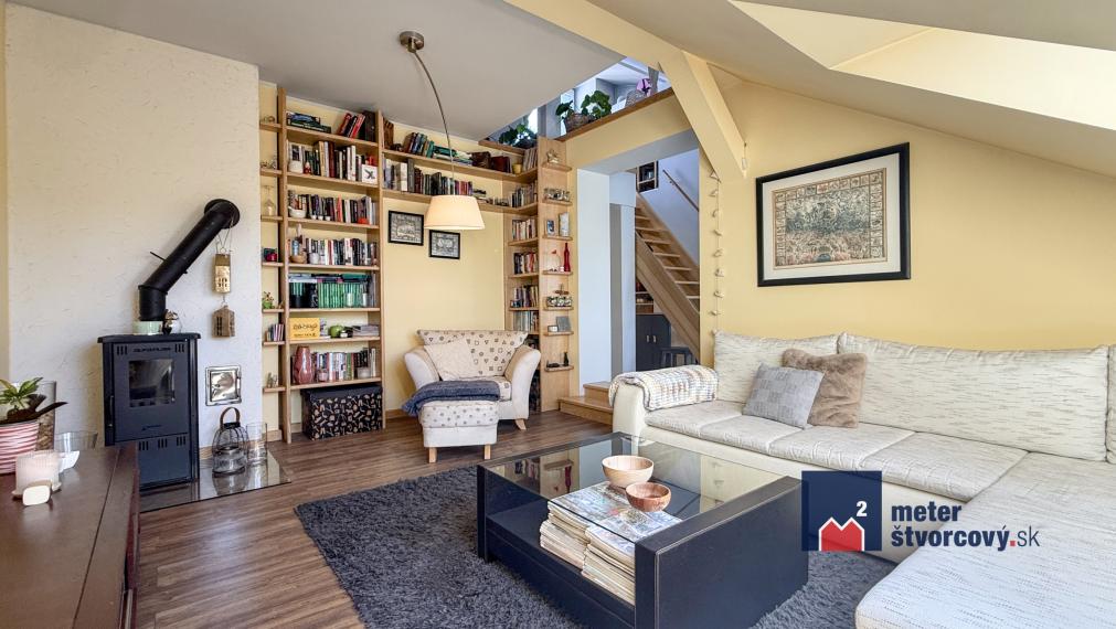 PRIPRAVUJEME: Podkrovný 3-izb. blízko centra | 132 m2 | krásna terasa