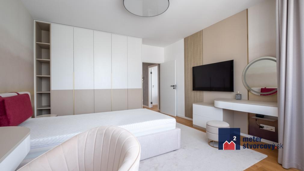 Nádherná prémiová rezidencia v projekte Zelené Vlčince | 128 m² | 2 balkóny | garážové státie