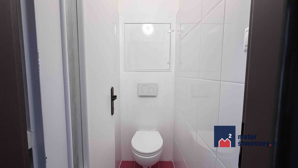 2-izbový byt A. Bernoláka s balkónom