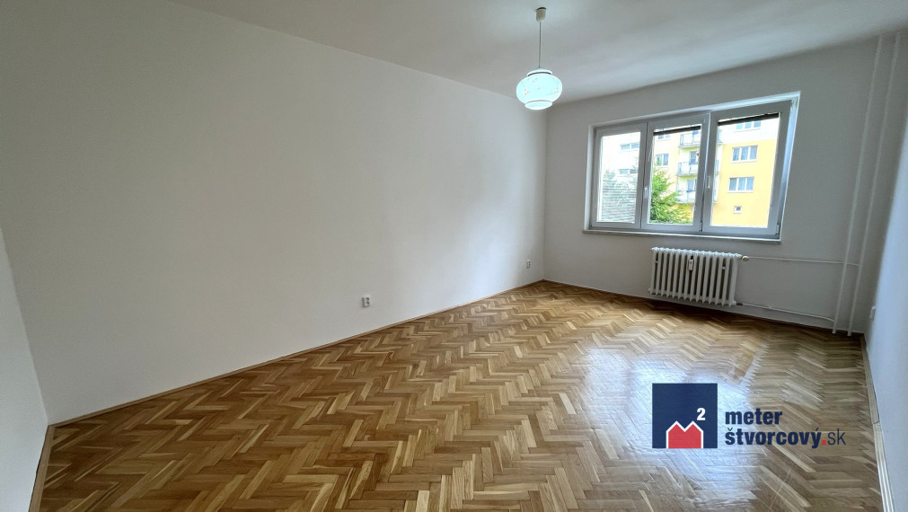 Predaj: 2 izbový byt s balkónom, Žilina-Hliny VII