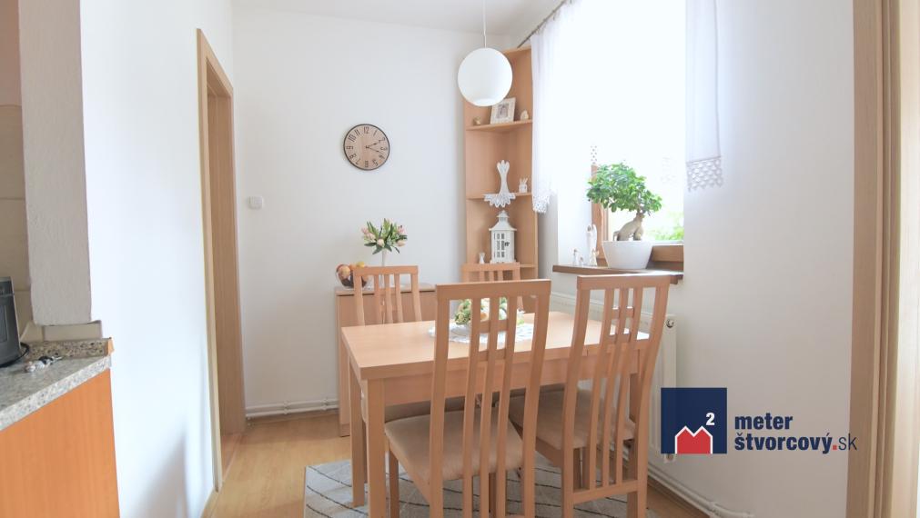 NOVINKA: Rodinný dom na bývanie aj podnikanie | 752 m2 | Rosina