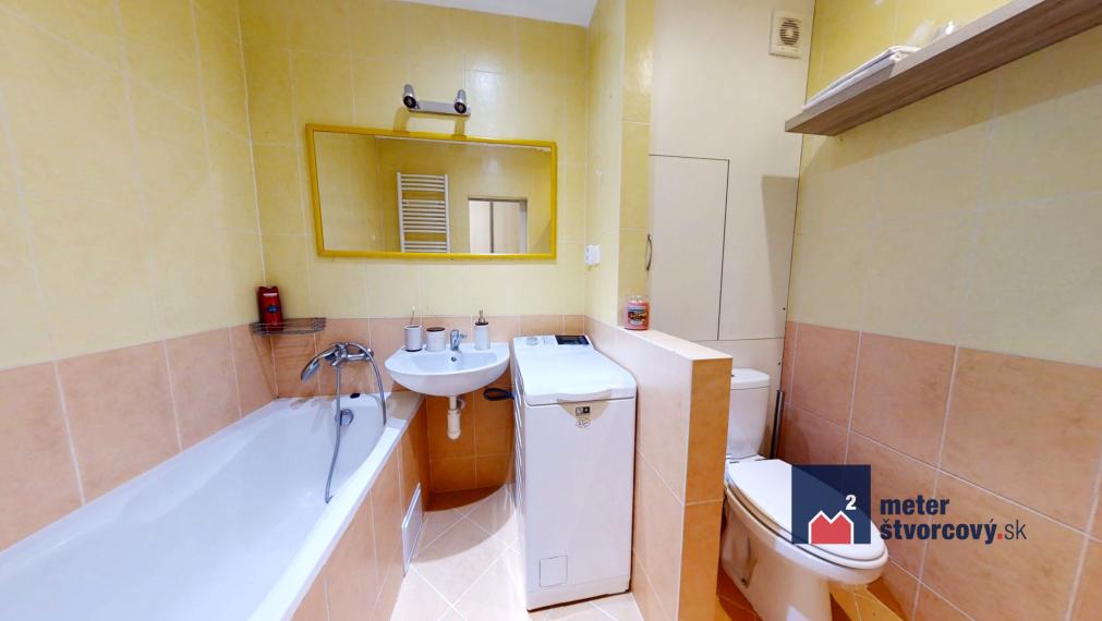 Predaj: 2 izbový byt s balkónom - Žilina - Hliny IV centrum