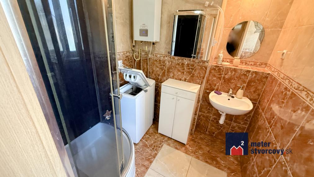 REZERVOVANÉ: Prenájom 2i | blízko centra | zariadený | 62 m2 | Hollého
