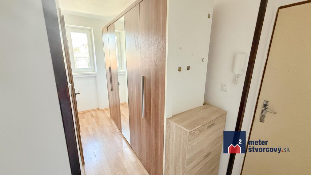 REZERVOVANÉ: Prenájom 2i | blízko centra | zariadený | 62 m2 | Hollého