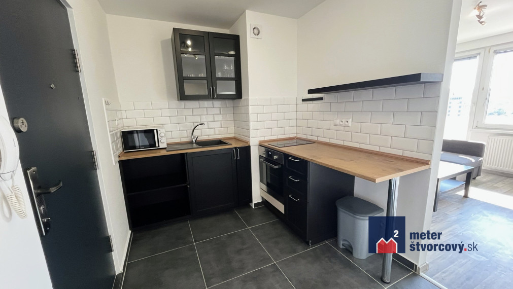 Predaj: 2 izbový byt s 2 lodžiami - Závodská cesta, Žilina