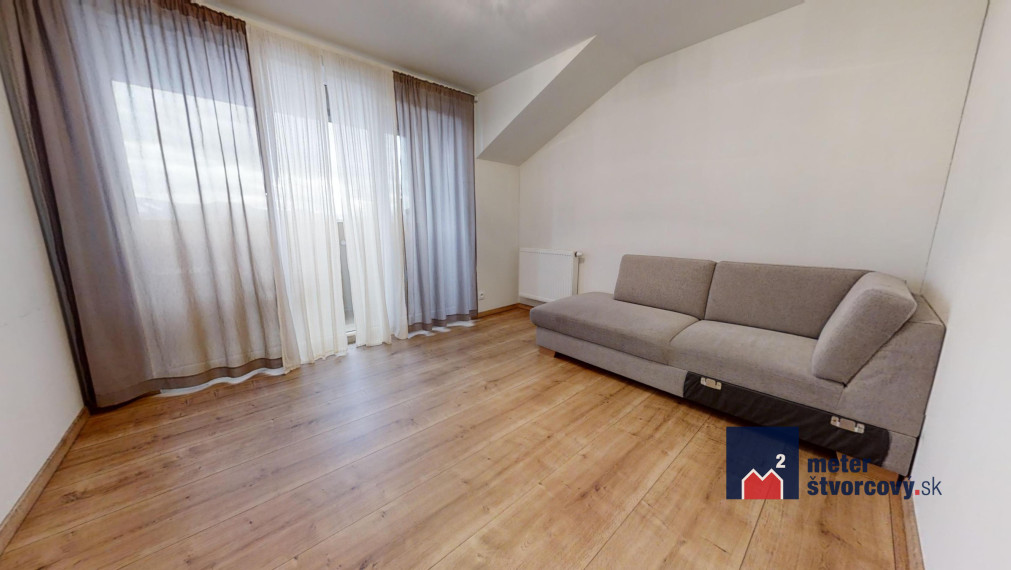 Prenájom 3-izb. mezonetu 125 m2 kúsok od centra | pekne zariadený | loggia plus dva balkóny
