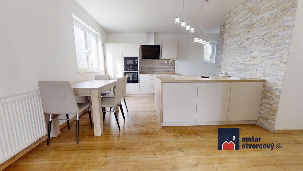 Prenájom 3-izb. mezonetu 125 m2 kúsok od centra | pekne zariadený | loggia plus dva balkóny