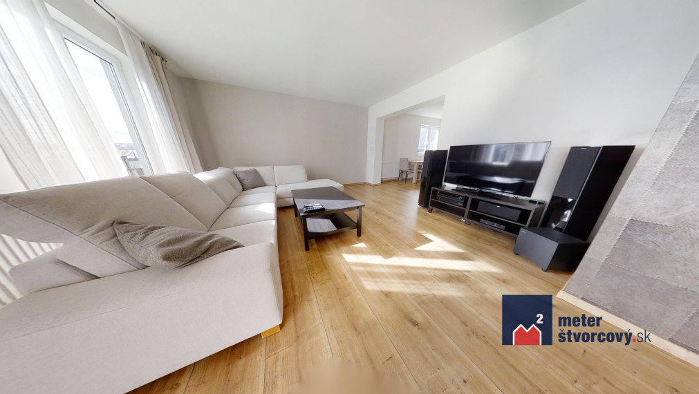 Prenájom 3-izb. mezonetu 125 m2 kúsok od centra | pekne zariadený | loggia plus dva balkóny