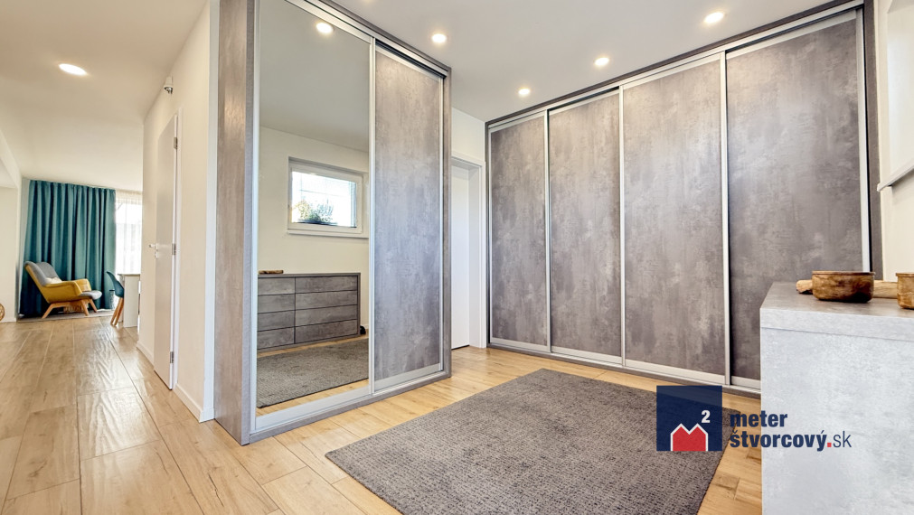 Predaj krásneho rodinného domu | 270 m2 úžitkovej plochy | 400 m2 pozemku