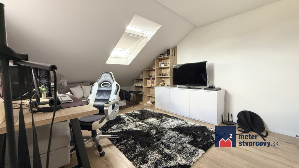 Predaj krásneho rodinného domu | 270 m2 úžitkovej plochy | 400 m2 pozemku