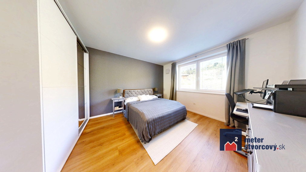 Predaj: NOVOSTAVBA Priestranný 3 izbový byt s balkónom, parkovacím miestom a garážou - Divina