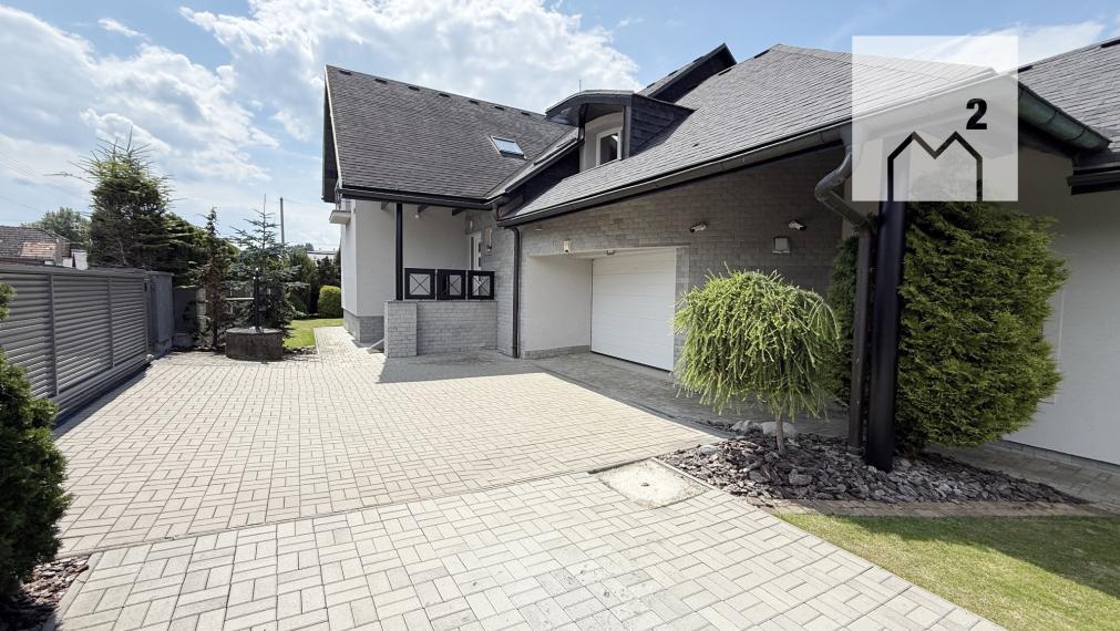 Predaj rodinnej vily s krásnou záhradou 1250 m2 | Stránske | Rajecké Teplice
