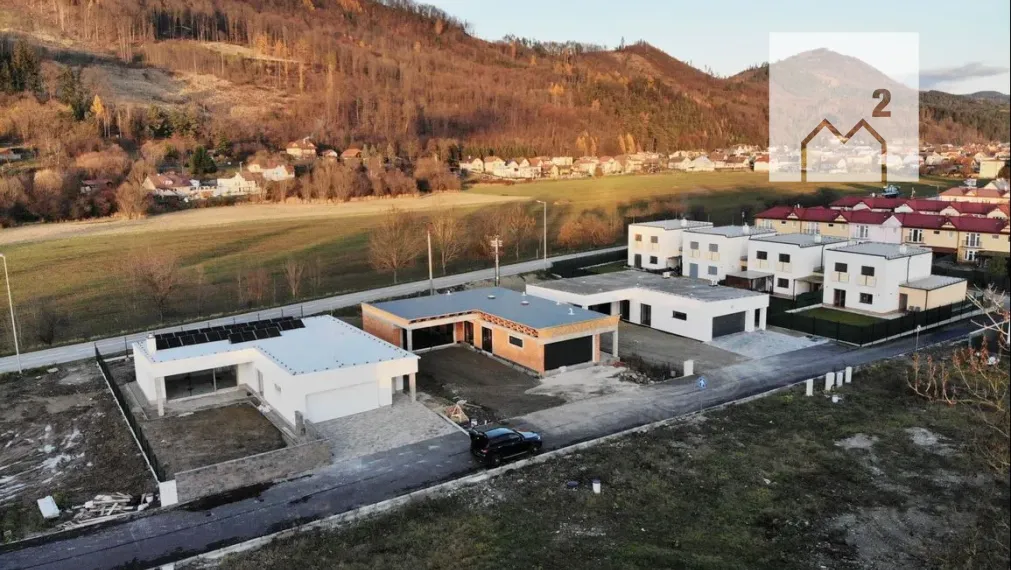 Novostavba 4-izb. bungalovu | dvojgaráž | Teplička | 774 m2